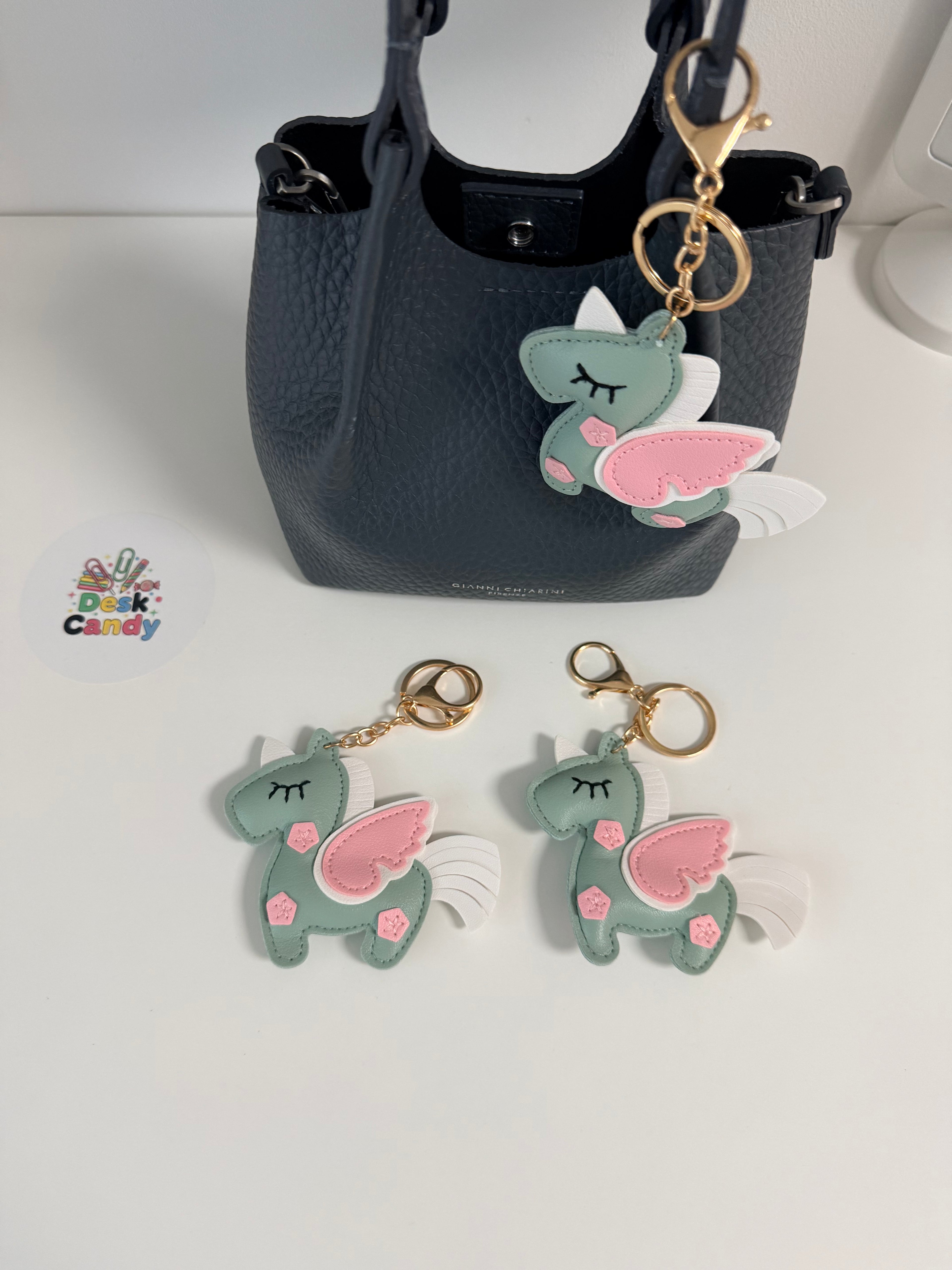 Dreamy Unicorn Charm sleutelhanger in pastelkleuren
