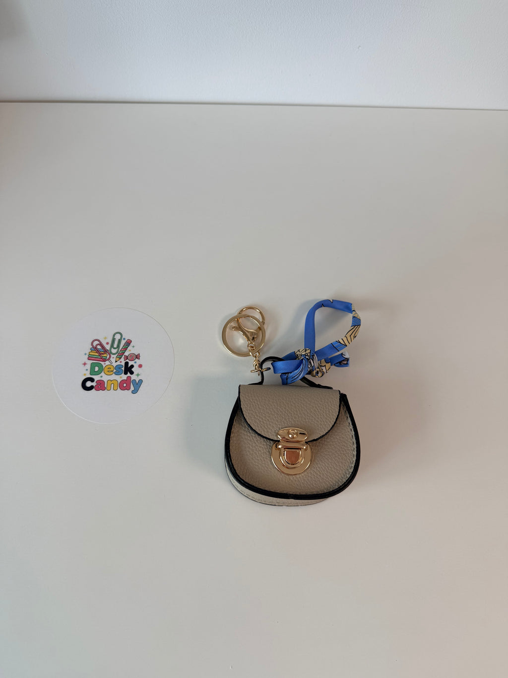 Mini Chic Bag Charm