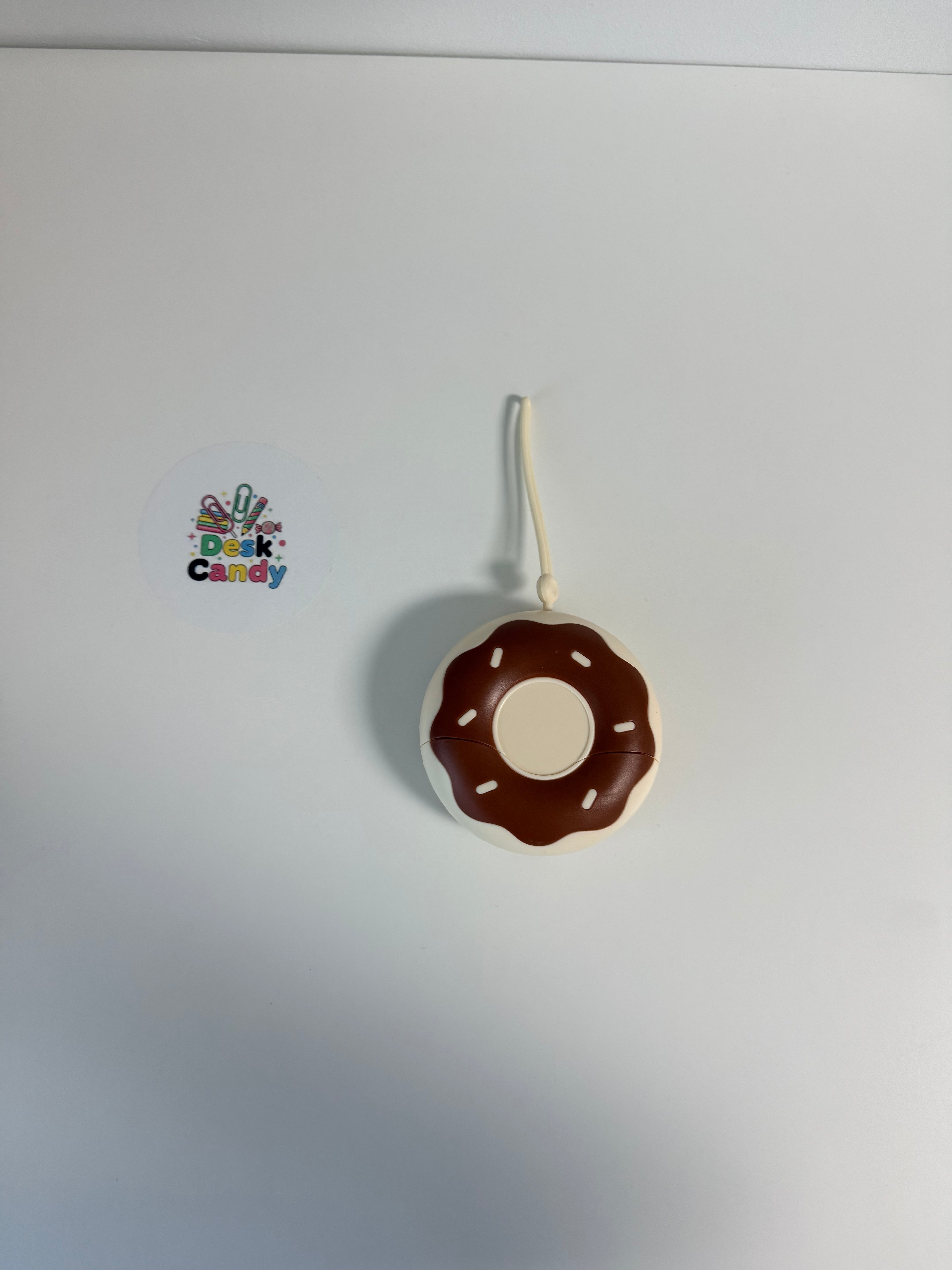 Donut On-the-Go Lint Roller
