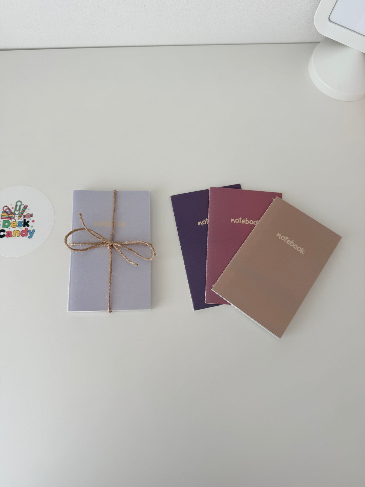 3 kleine notitieboekjes willekeurige kleuren